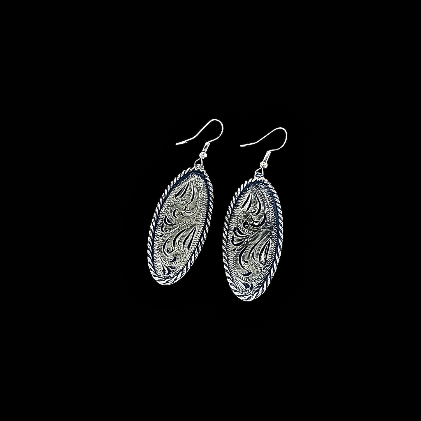 The Long Oval Roper Earrings